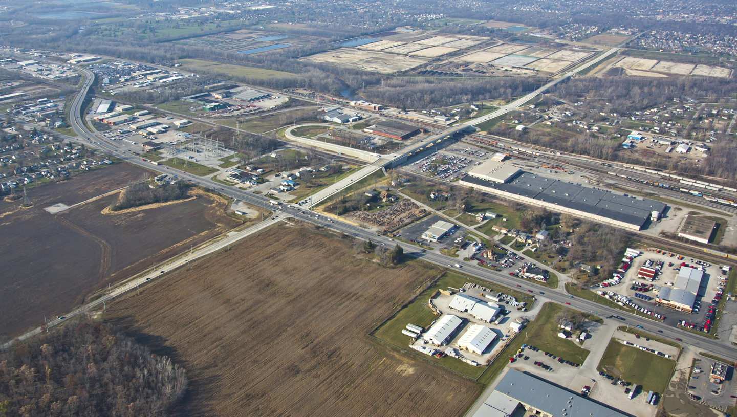 Maplecrest Road over Maumee River Bridge