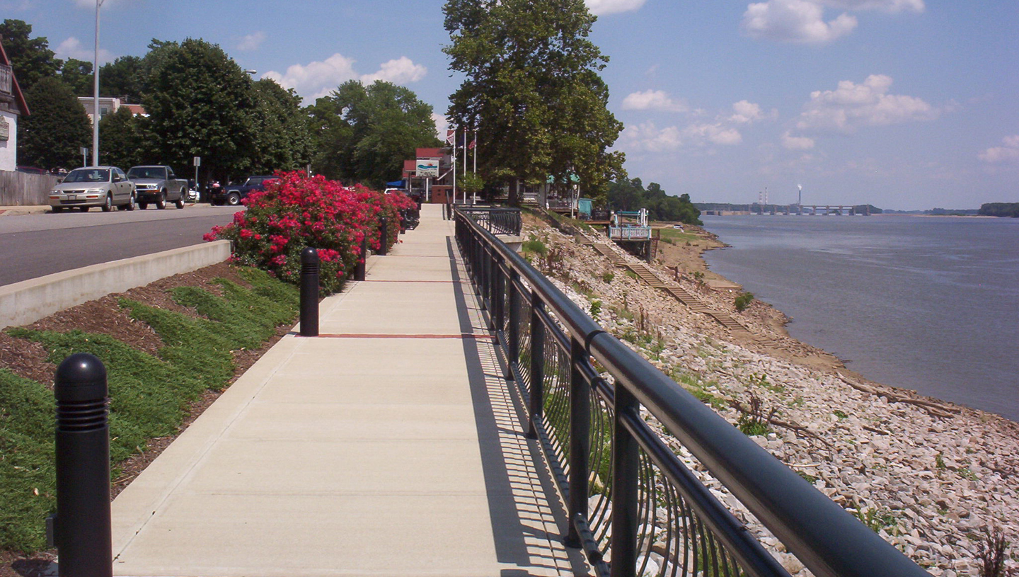 Rivertown Trail over Unnamed Ravine Bridge